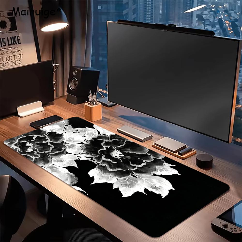 Black and White Ink Dyed Peony - đánh giá và giá Desk Setup Black And White